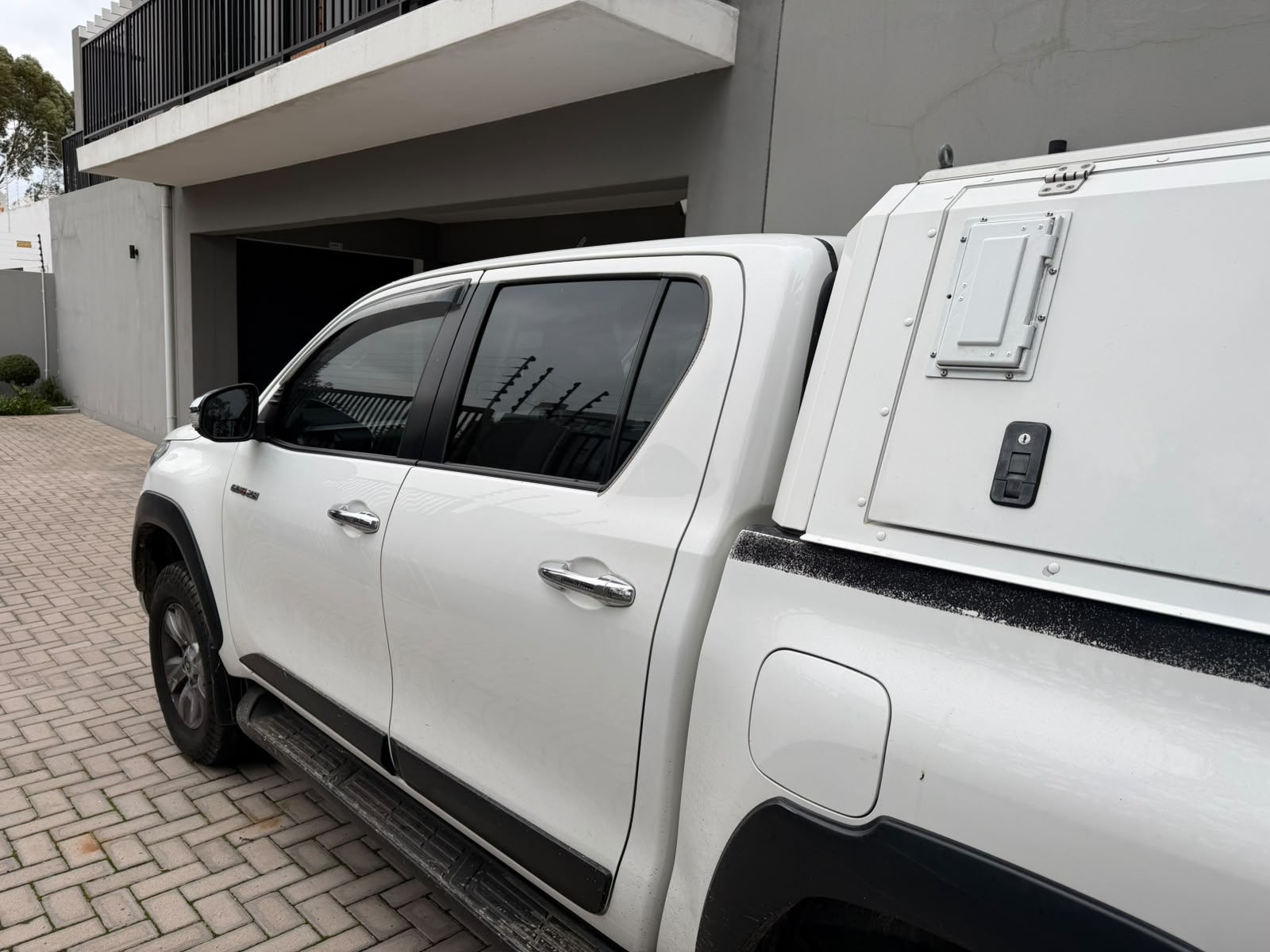 2016 Toyota Hilux GD6 4x4 D/C